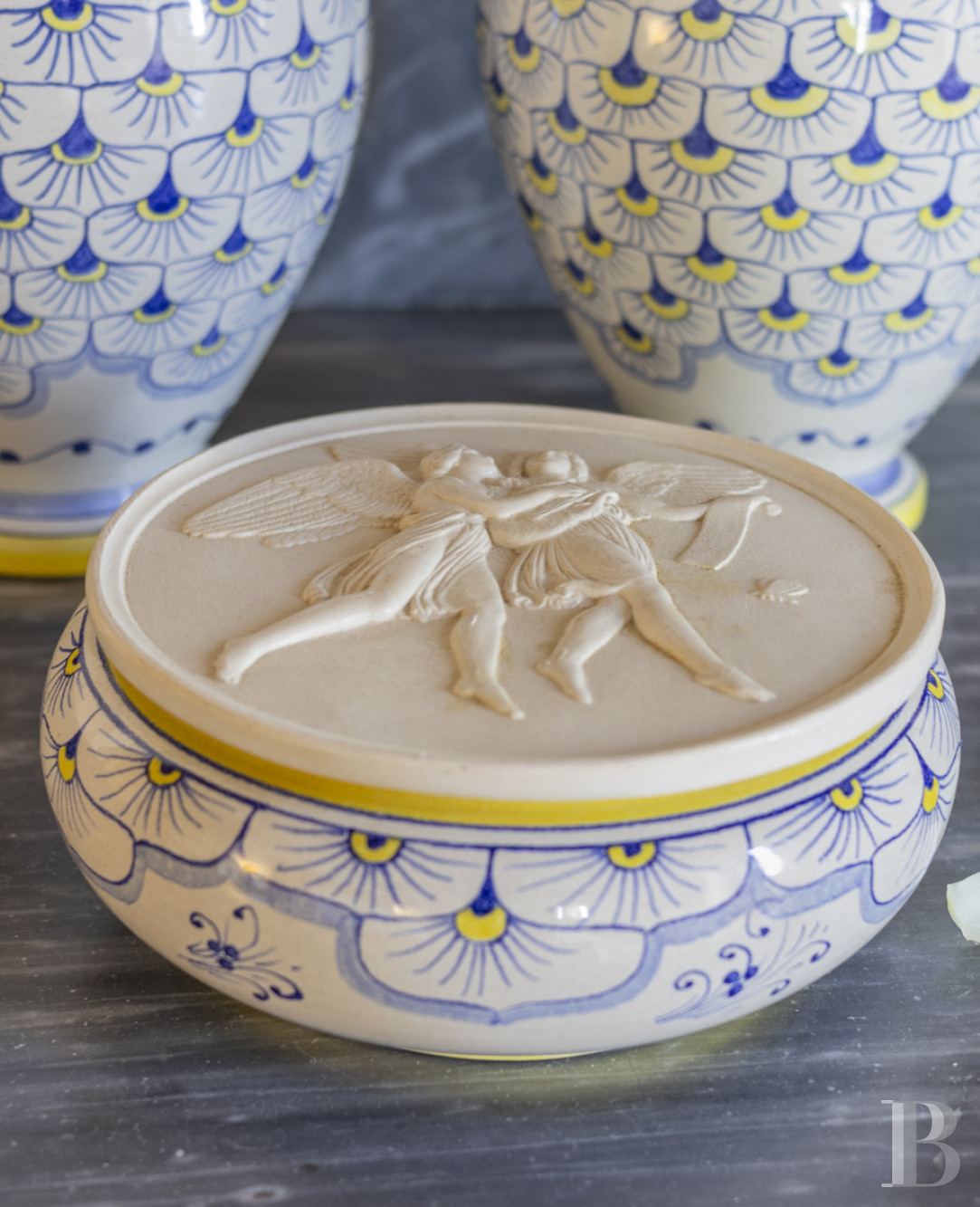 En Italie, entre Rome et Florence, une villa de la fin du 19e siècle implantée dans un vaste parc arboré - photo  n°12